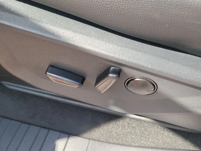 New 2026 Gray Metallic Ford Lariat image 21