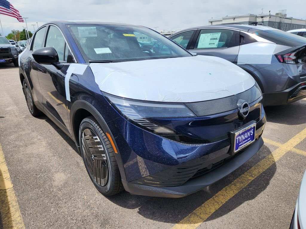 2026 Nissan Leaf S+'s photo