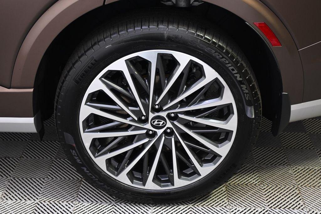 New 2026 Earthy Brass Matte Hyundai Calligraphy image 20