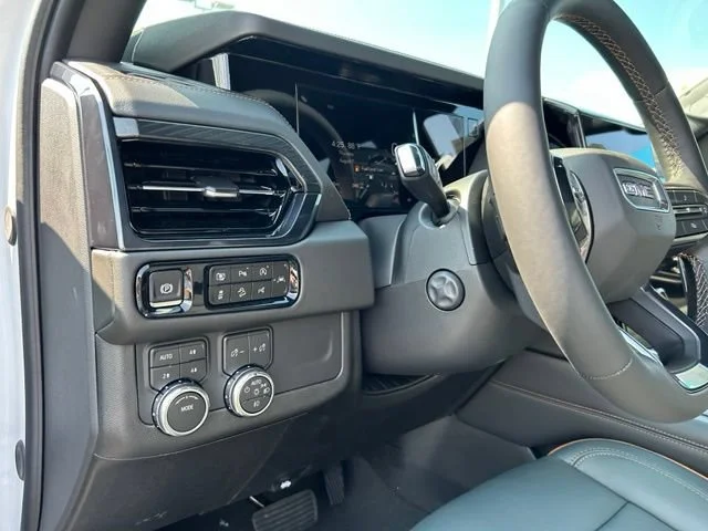 New 2026 Summit White GMC AT4 image 11