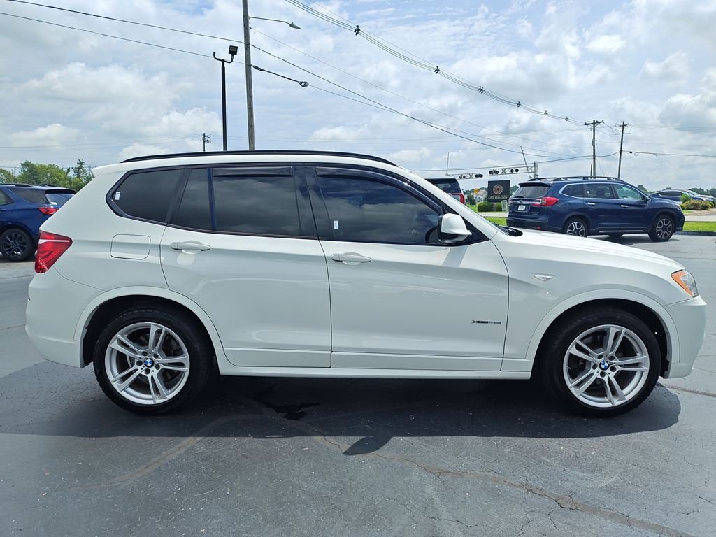 Used 2013 White BMW xDrive28i image 6