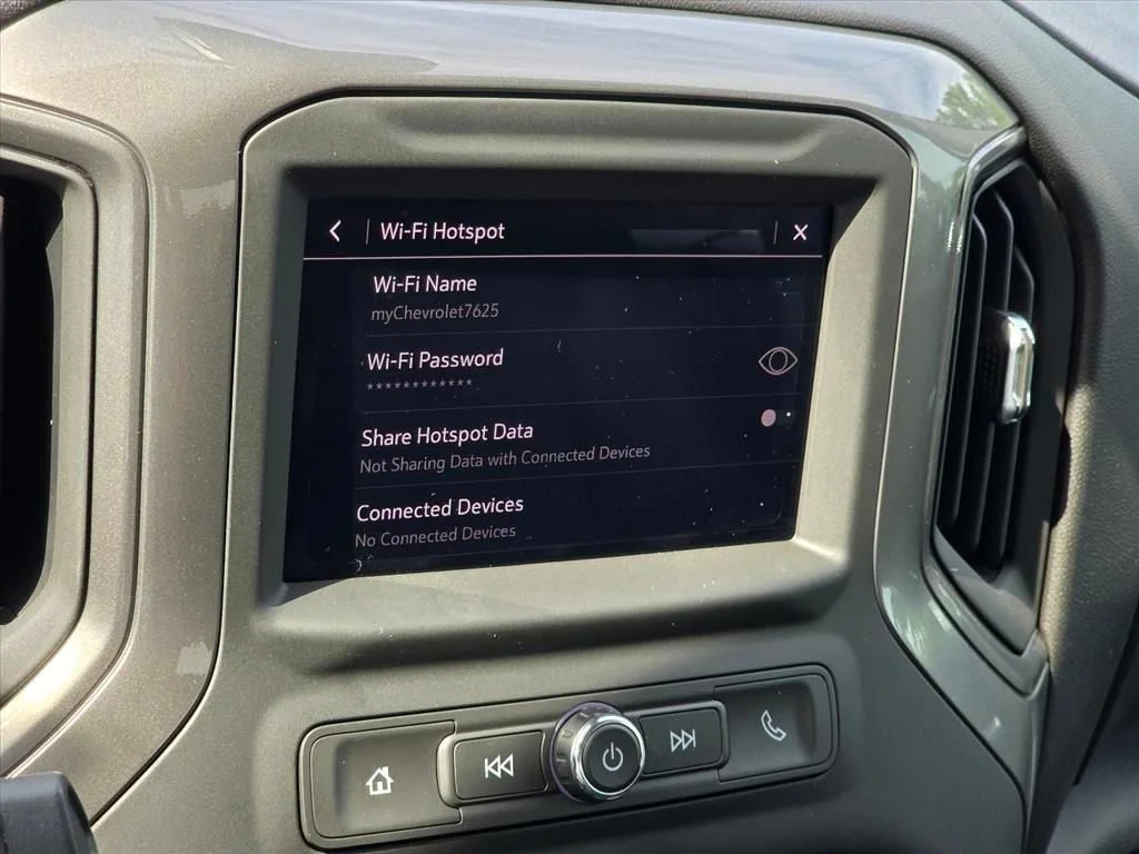 Used 2025 Summit White Chevrolet Custom image 20