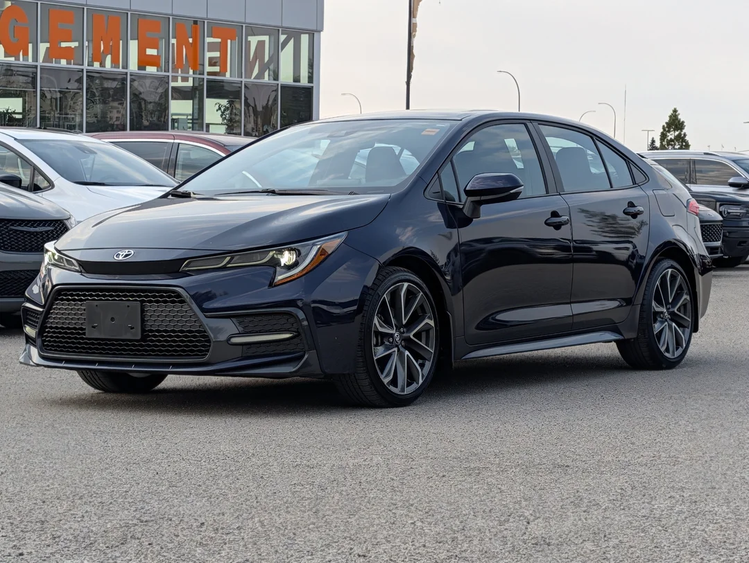 Used 2022 Blue Toyota SE - - 2.0L 4-Cyl - CVT Auto - Hatchback - Power Group & More! image 4