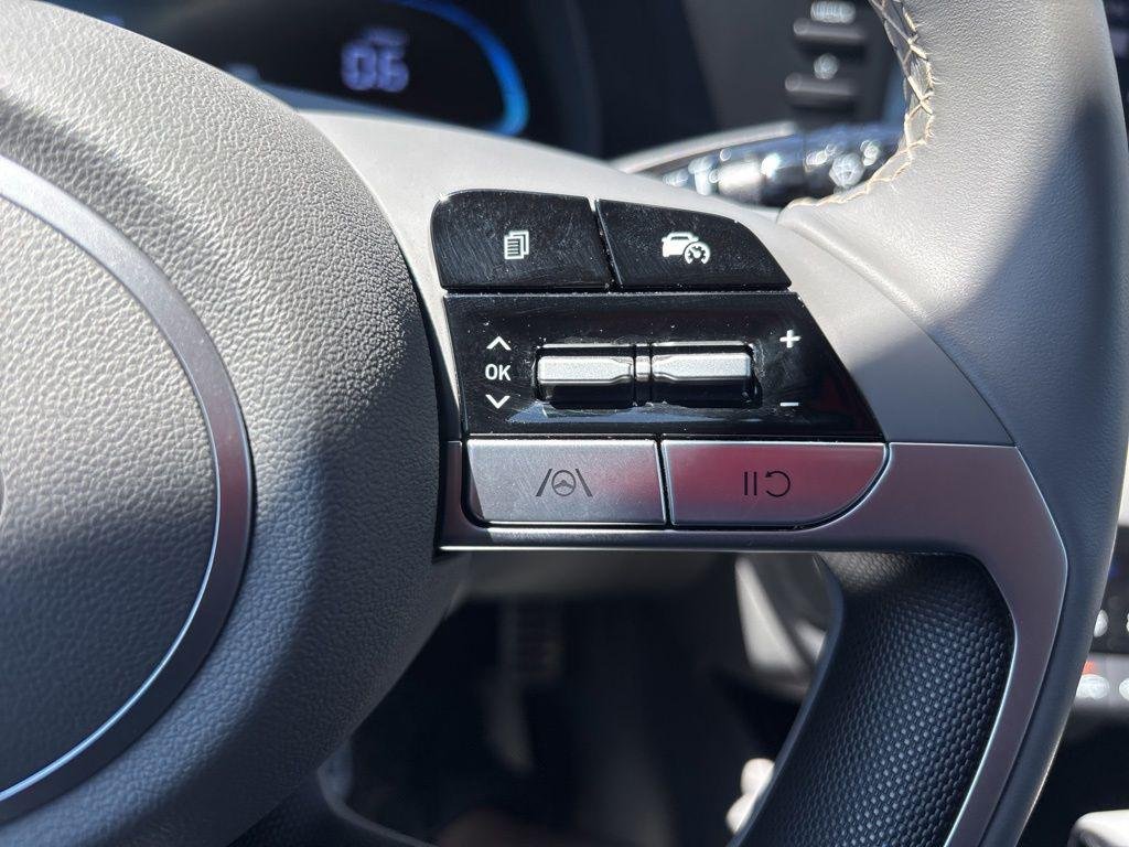2025 Hyundai Elantra SEL - Photo 24