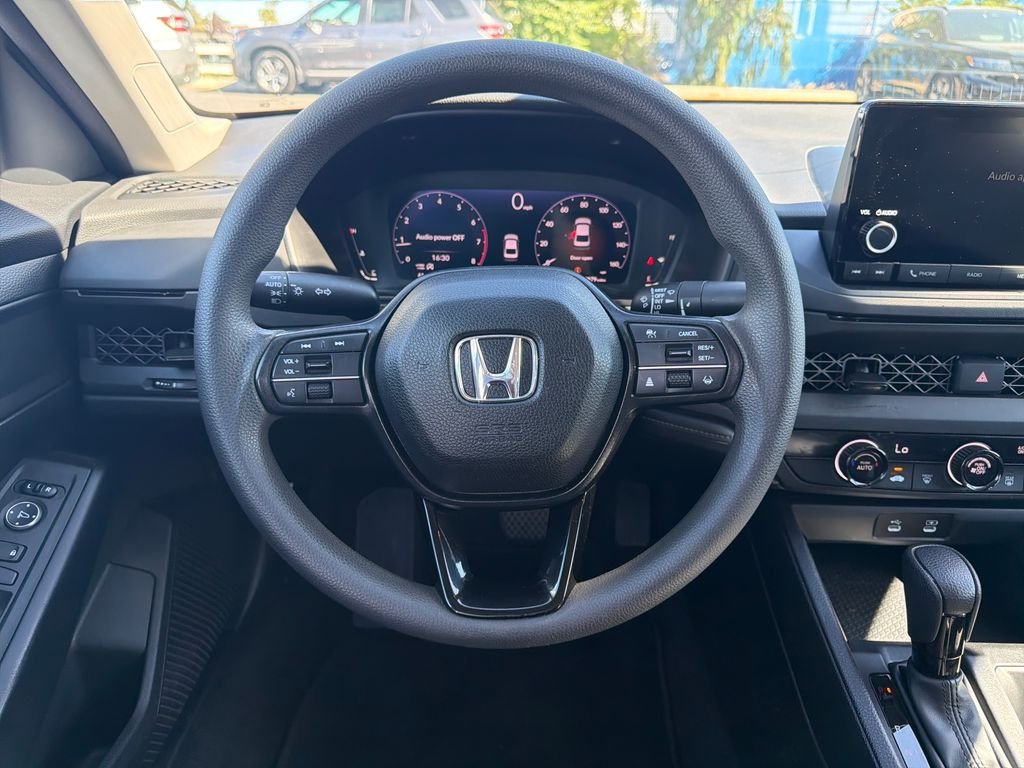Used 2024 Black Honda LX image 13