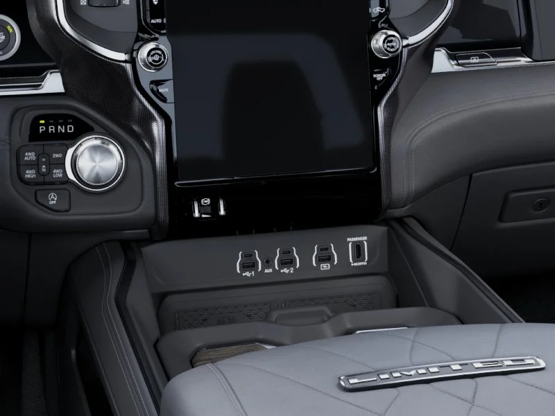 New 2027 Diamond Black Crystal Pearl-Coat Exterior Paint RAM Limited image 24