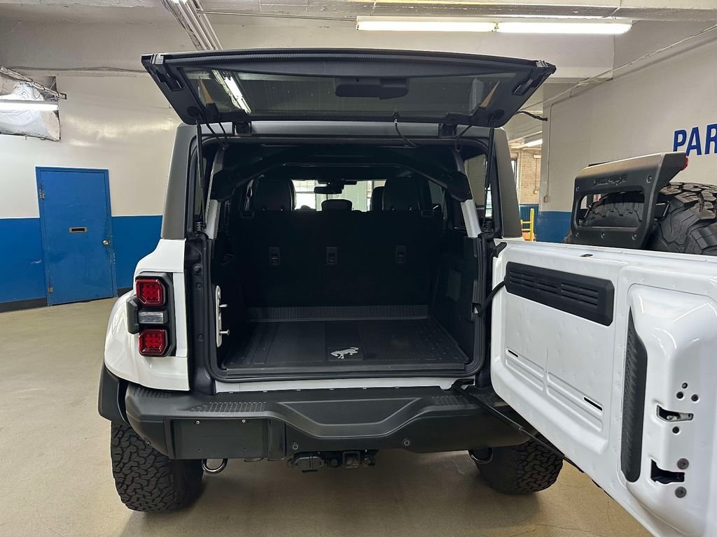 Used 2025 Oxford White Ford Raptor image 27