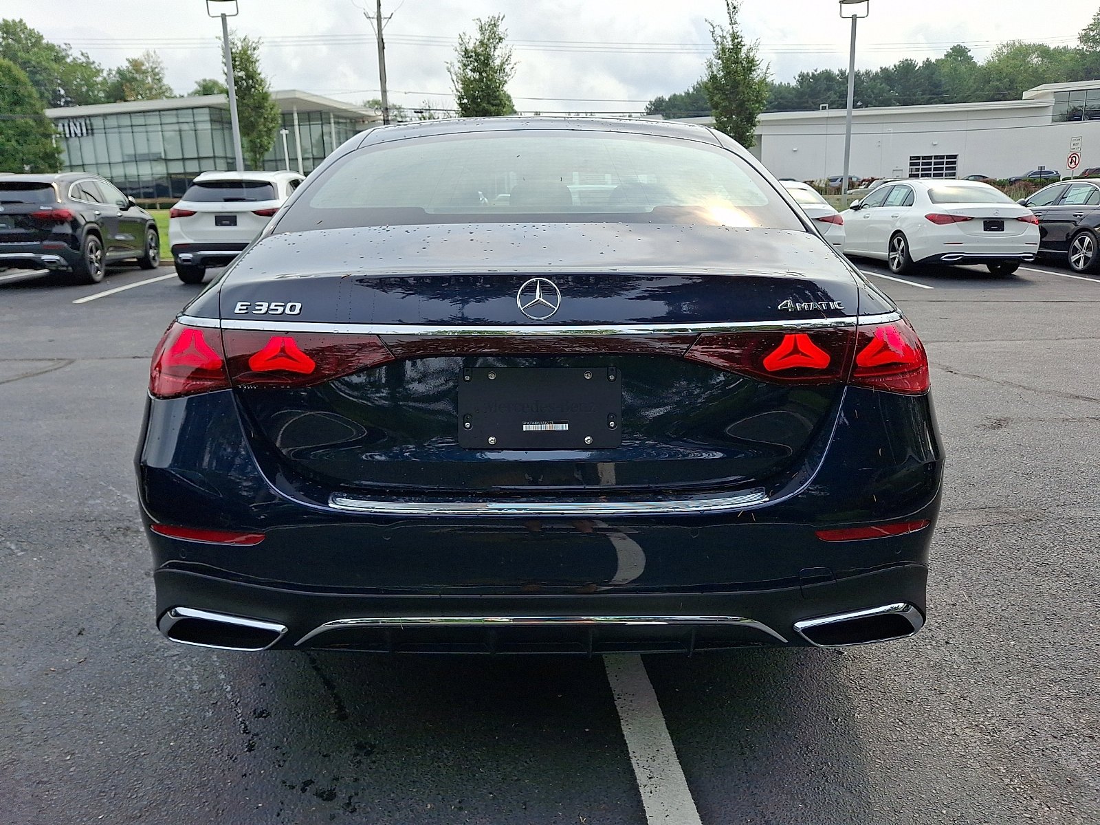 New 2027 Nautical Blue Metallic Mercedes-Benz E 350 image 26