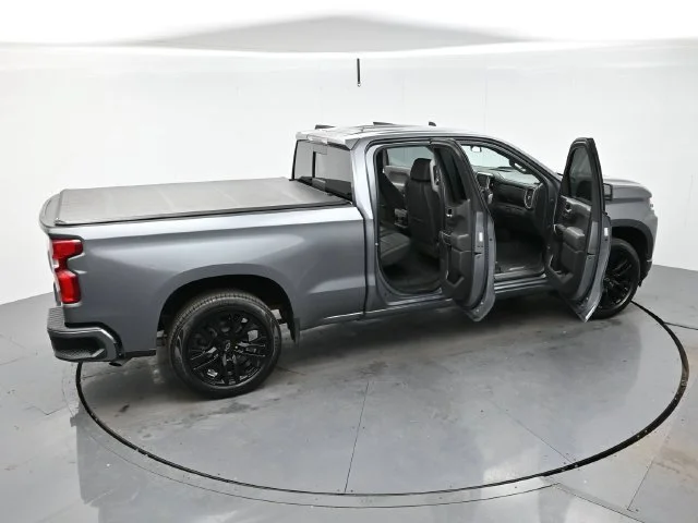 Used 2020 SATIN STEEL METALLIC Chevrolet RST image 42