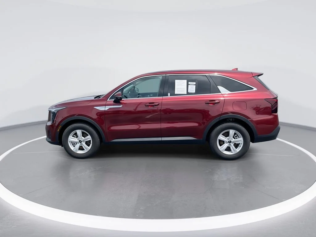 Used 2025 Red Kia LX image 5