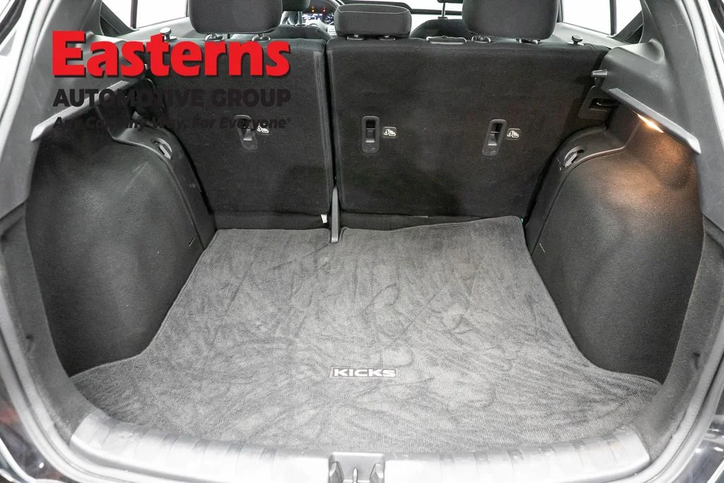 Used 2023 Black Nissan SV image 9