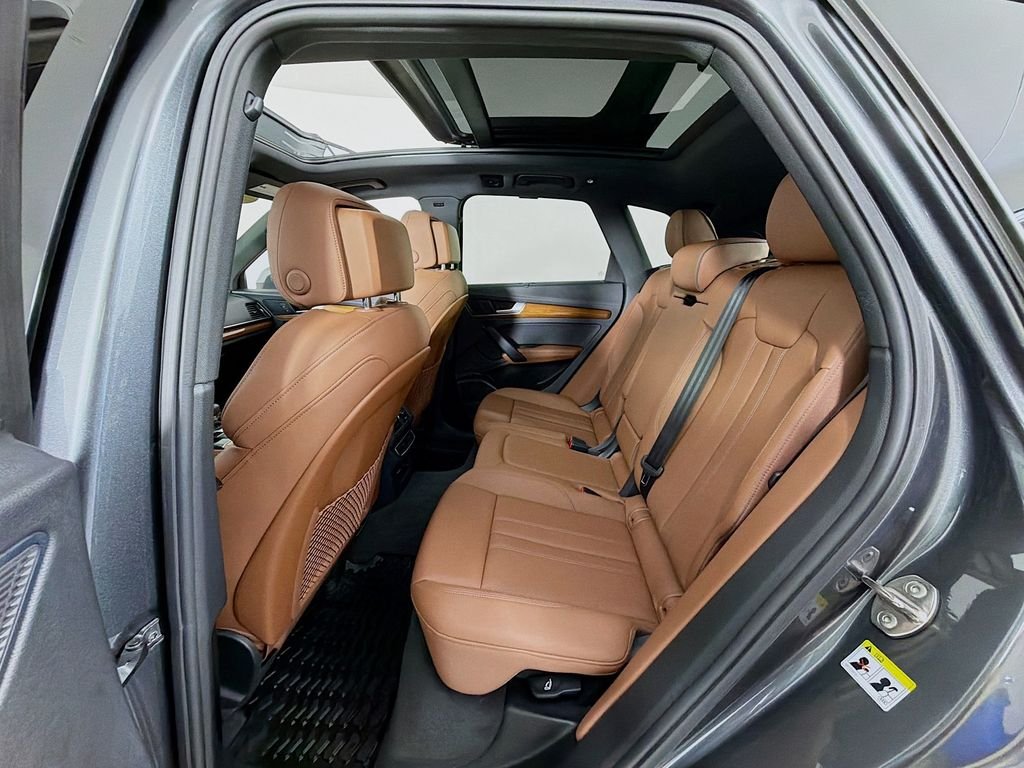 Used 2023 Daytona Gray Pearl Effect Audi S line Premium Plus image 25