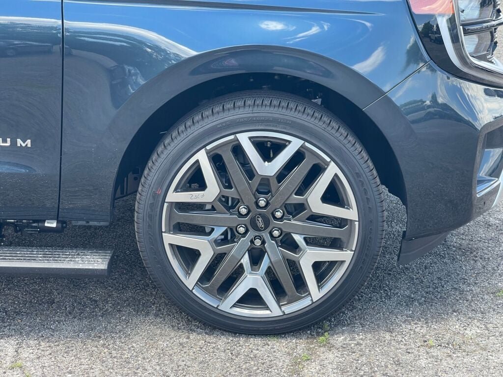 New 2026 Stone Blue Metallic Ford Platinum image 27