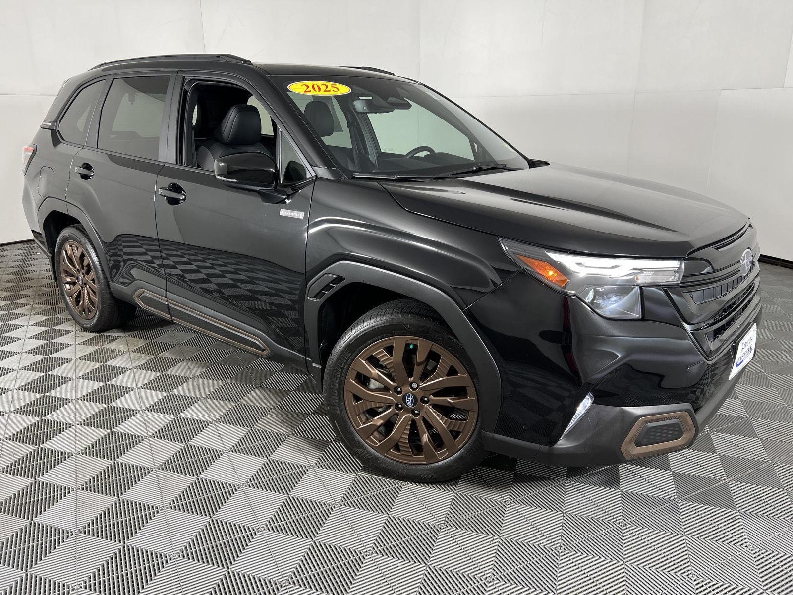 Used 2025 Crystal Black Silica Subaru Sport Hybrid image 17
