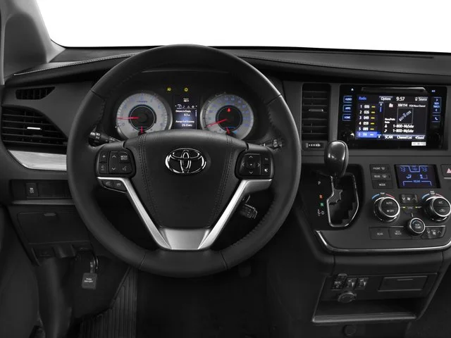 Used 2016 Silver Sky Metallic Toyota SE image 9