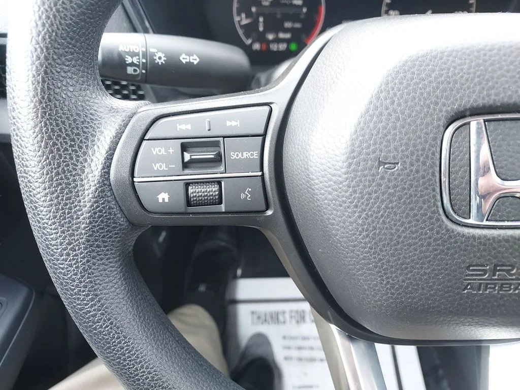 Used 2025  Honda EX image 11