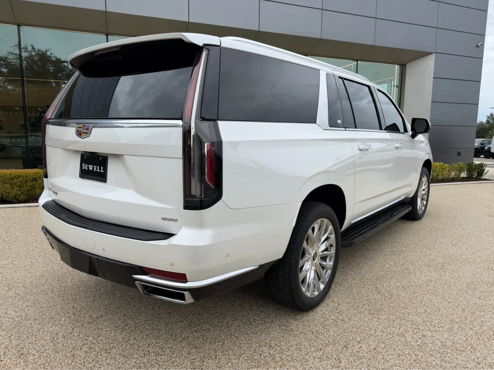 Used 2024 Crystal White Tricoat Cadillac 4WD Premium Luxury image 5