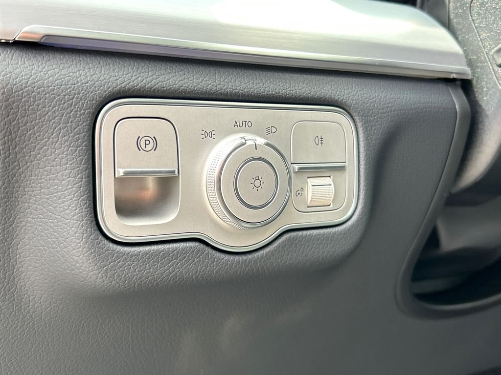 New 2026 MANUFAKTUR Alpine Grey Mercedes-Benz GLE 350 image 14