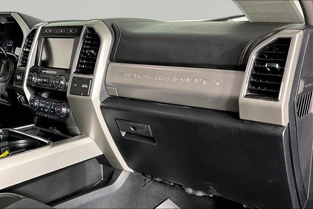 Used 2021 White Ford Lariat image 25