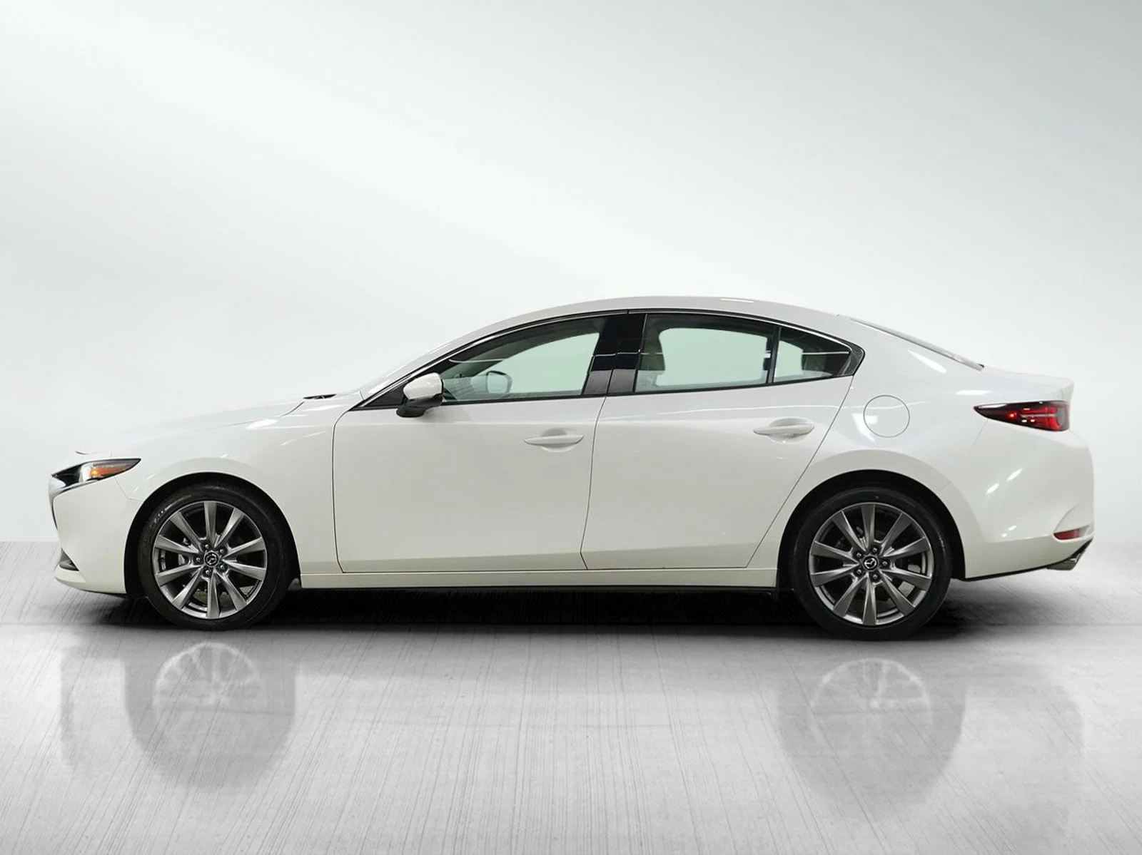 Used 2019 Mazda Mazda3 Preferred with VIN JM1BPACM4K1100060 for sale in White Bear Lake, Minnesota