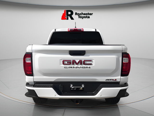 2023 GMC Canyon AT4 - Photo 6