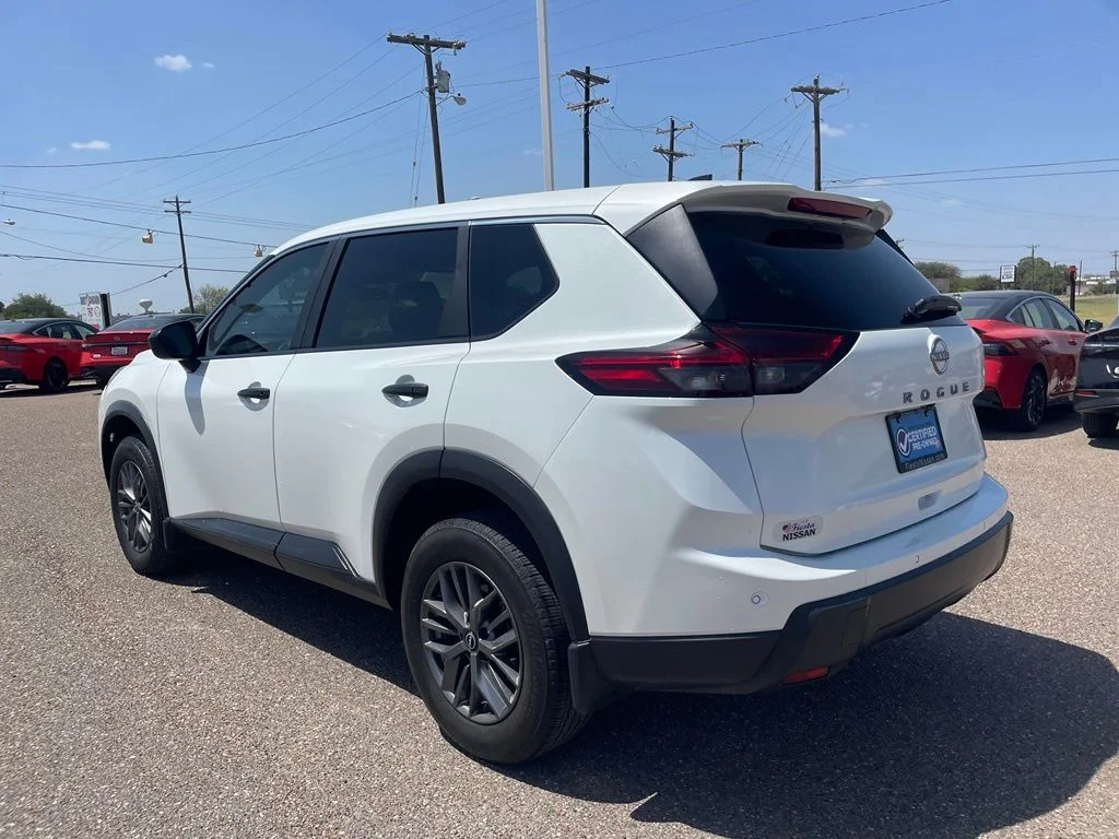 Certified Used 2024 White Nissan S image 5