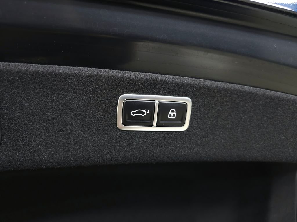 Certified Used 2024 Tasman Blue Genesis 3.5T image 9