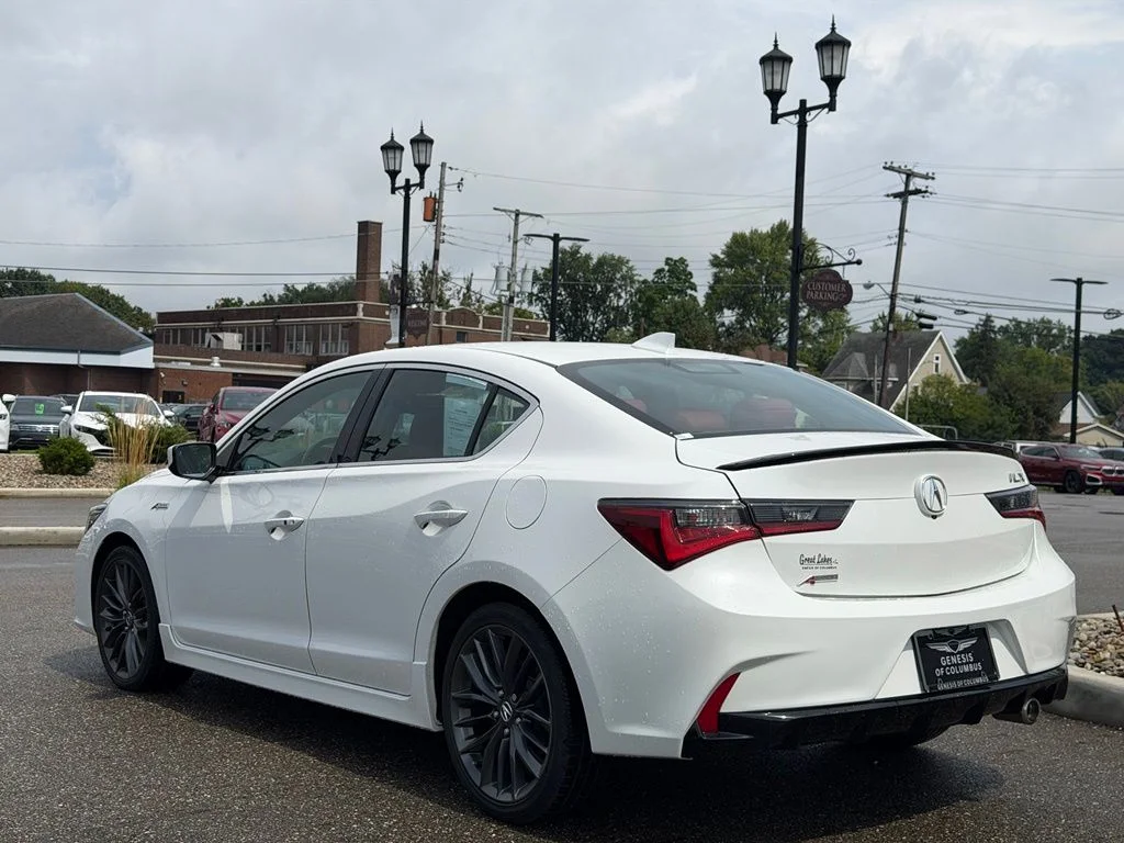 Used 2021 White Acura Premium and A-SPEC Packages image 32