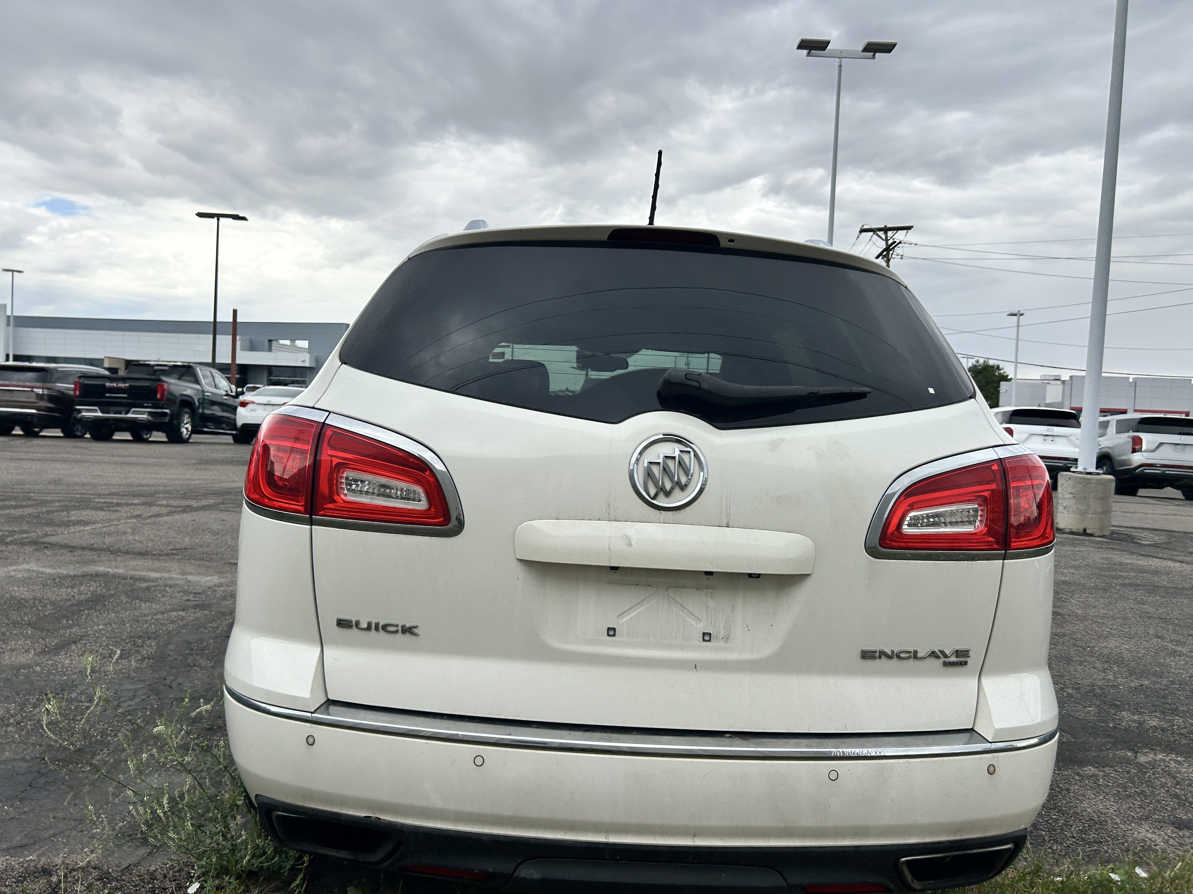 Used 2014 White Opal Buick Leather image 4
