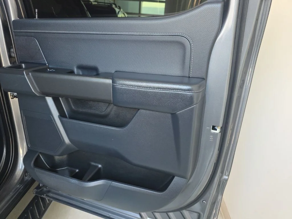 Used 2023 Gray Metallic Ford XLT image 24