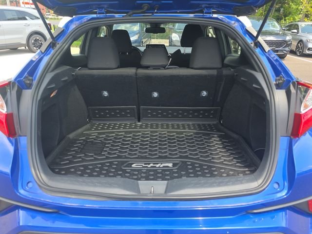 Used 2019 Blue Toyota XLE image 13
