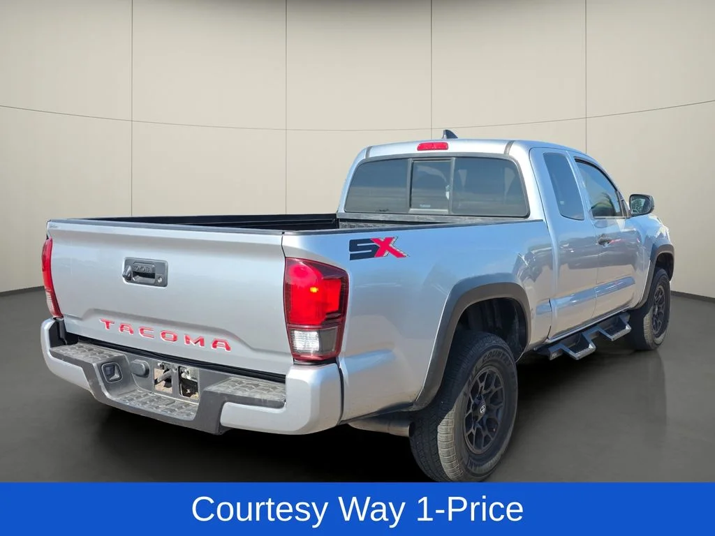 Used 2022 Silver Toyota SR image 9