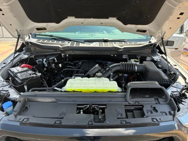 New 2026 Avalanche Ford Lariat image 16