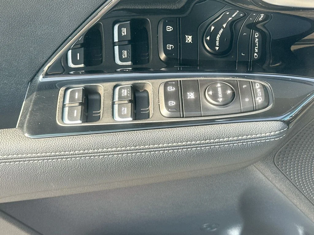 Certified Used 2019  Kia EX image 17