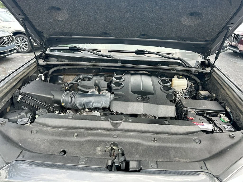 Used 2021 Magnetic Gray Metallic Toyota SR5 Premium image 30