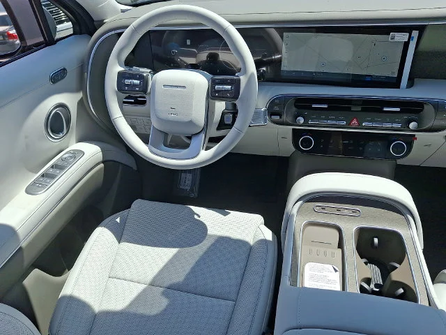 New 2027 Gray Hyundai SEL Premium image 9