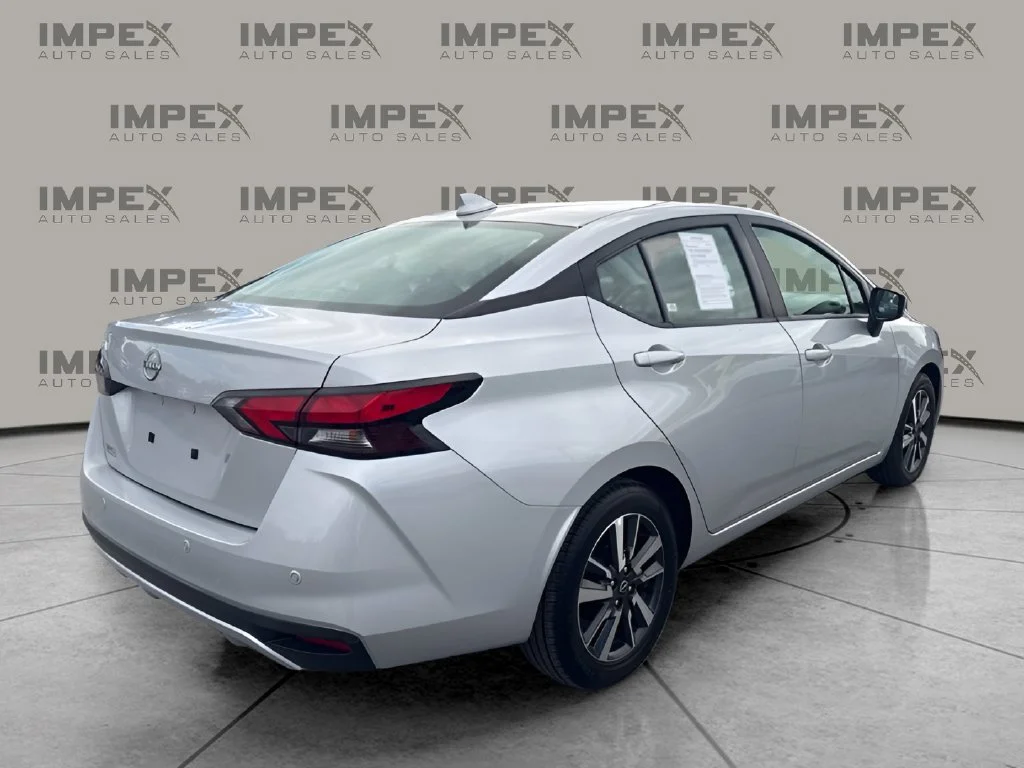 Used 2025 Silver Nissan 1.6 SV image 5