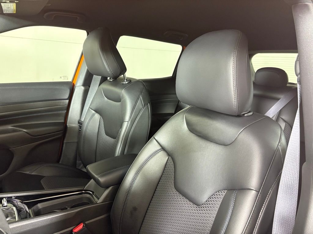 New 2026 Joose (DISC) Jeep Latitude image 18