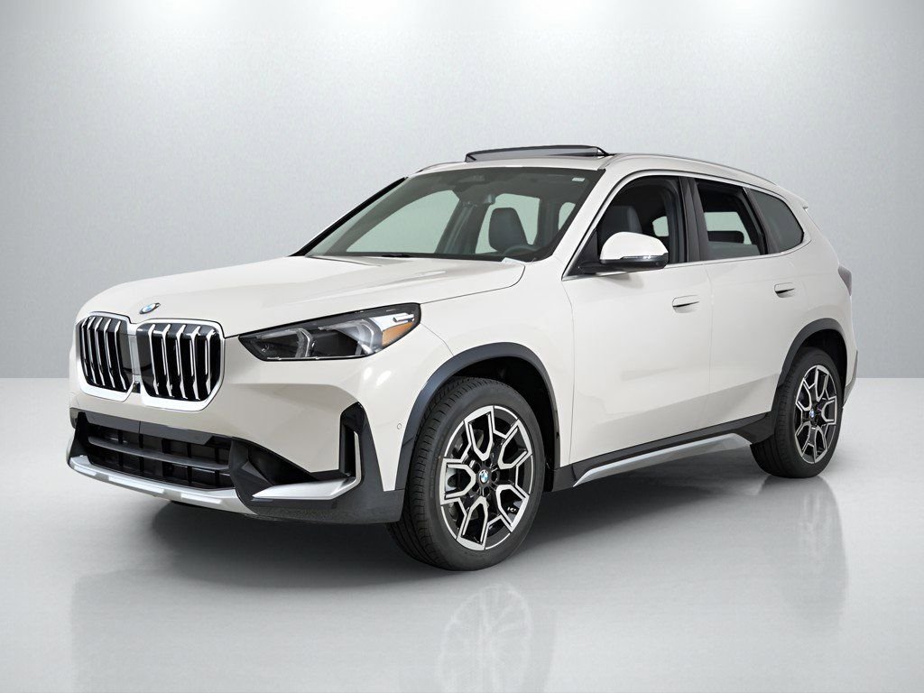 Used 2026 Dune Grey Metallic BMW xDrive28i image 1