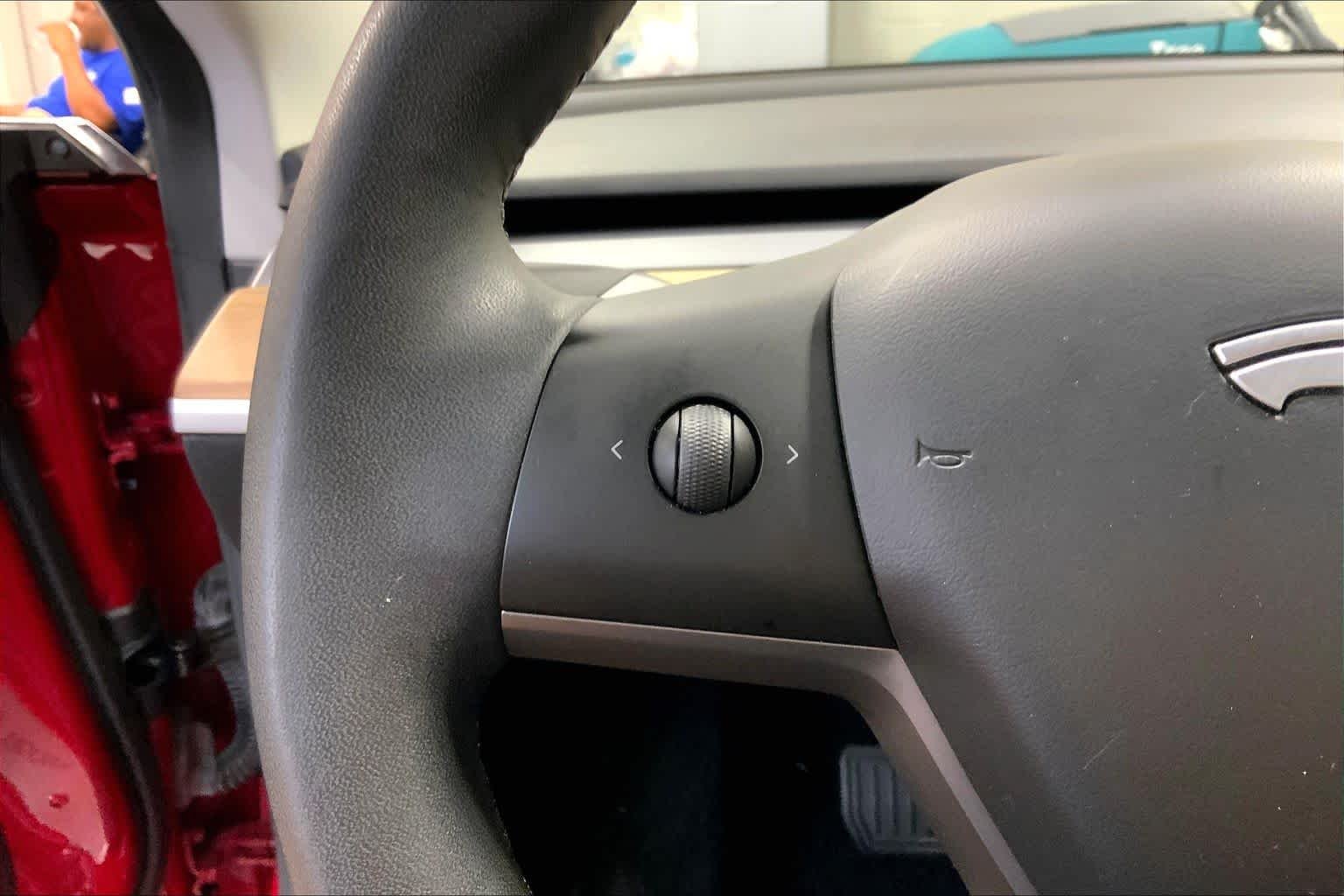 Used 2020 Red Multi-Coat Tesla Standard Range image 22