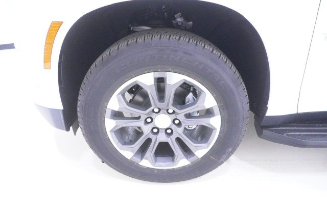 New 2027 Summit White Chevrolet LS image 11