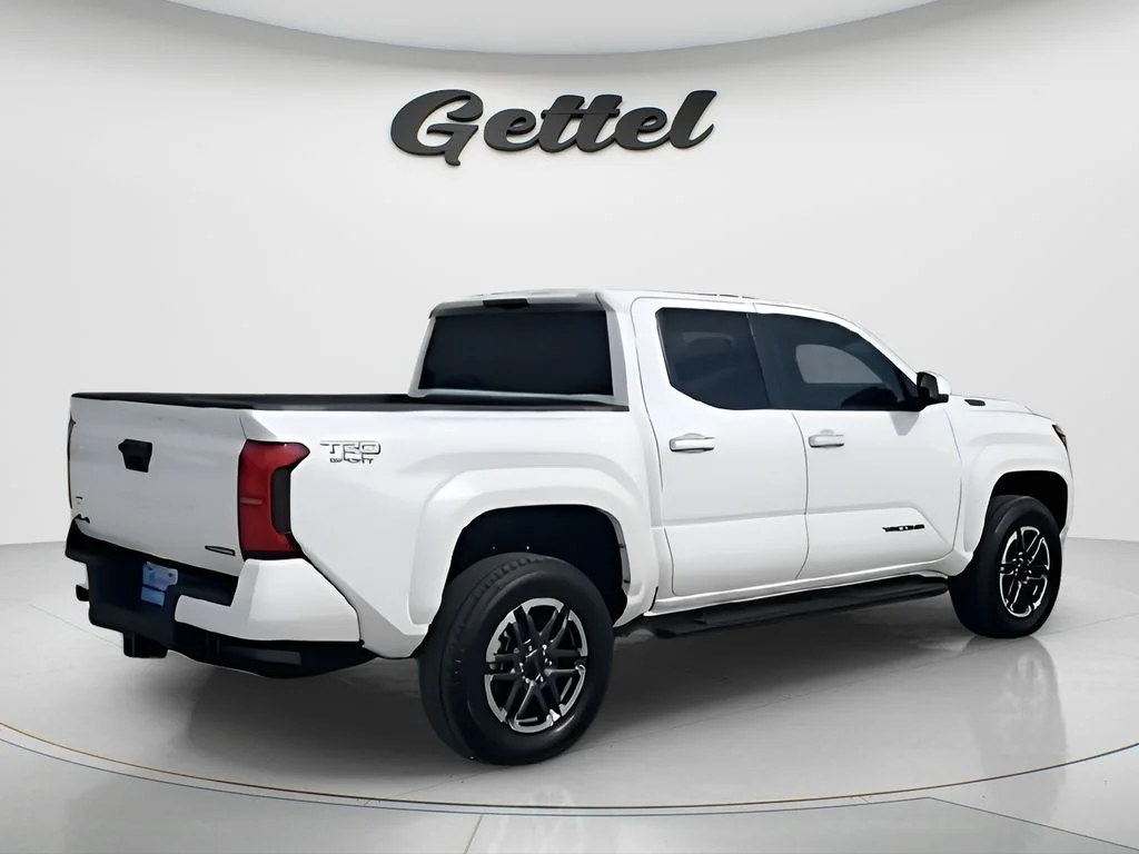 2025 Toyota Tacoma TRD Sport - Photo 8