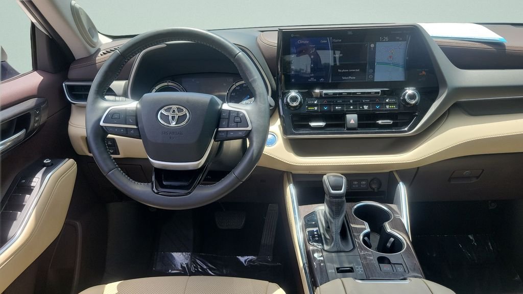 Used 2022 Beige Toyota Limited image 12