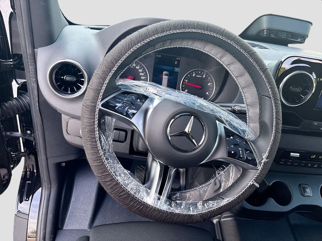 New 2026  Mercedes-Benz Passenger 170 WB image 52