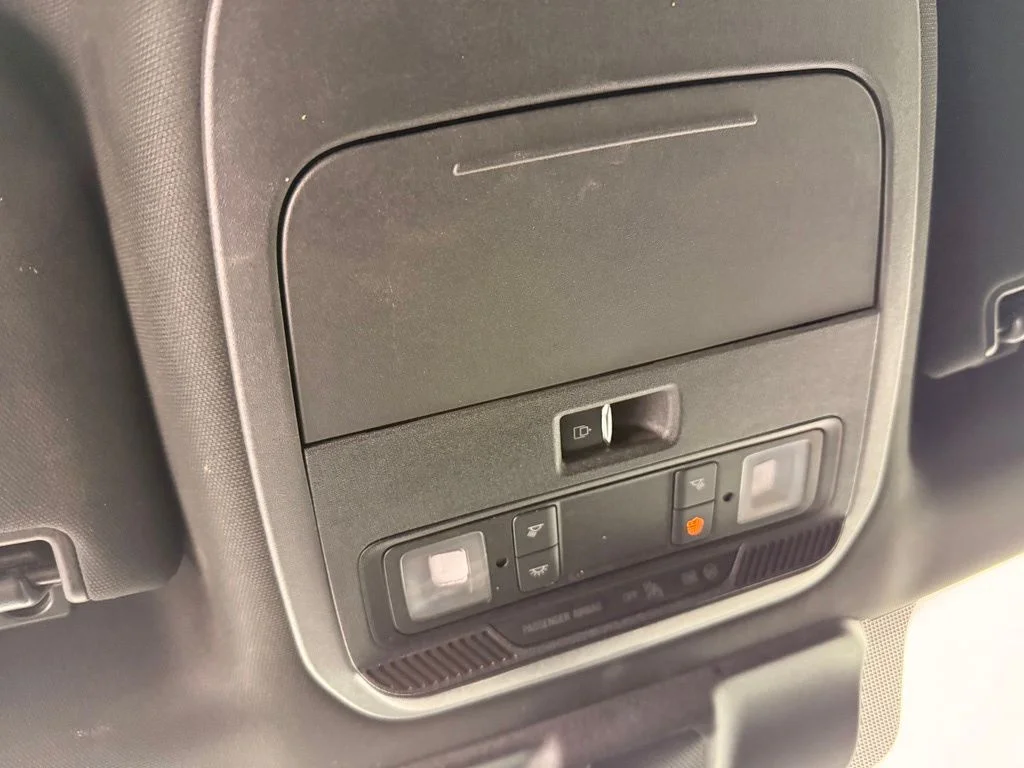 Used 2024 White Ford XLT image 30