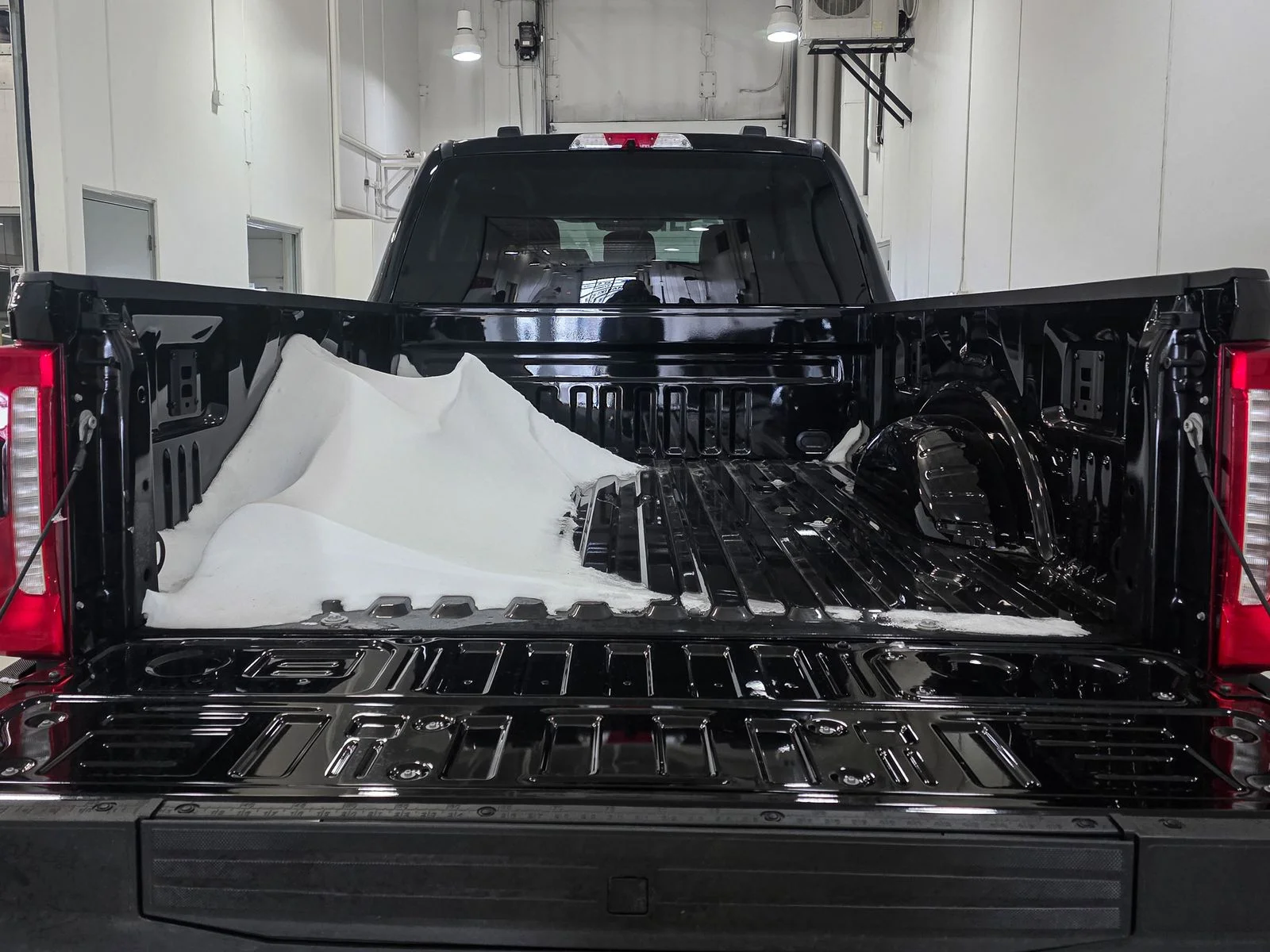 2026 Ford F-350 Super Duty Lariat - Photo 17