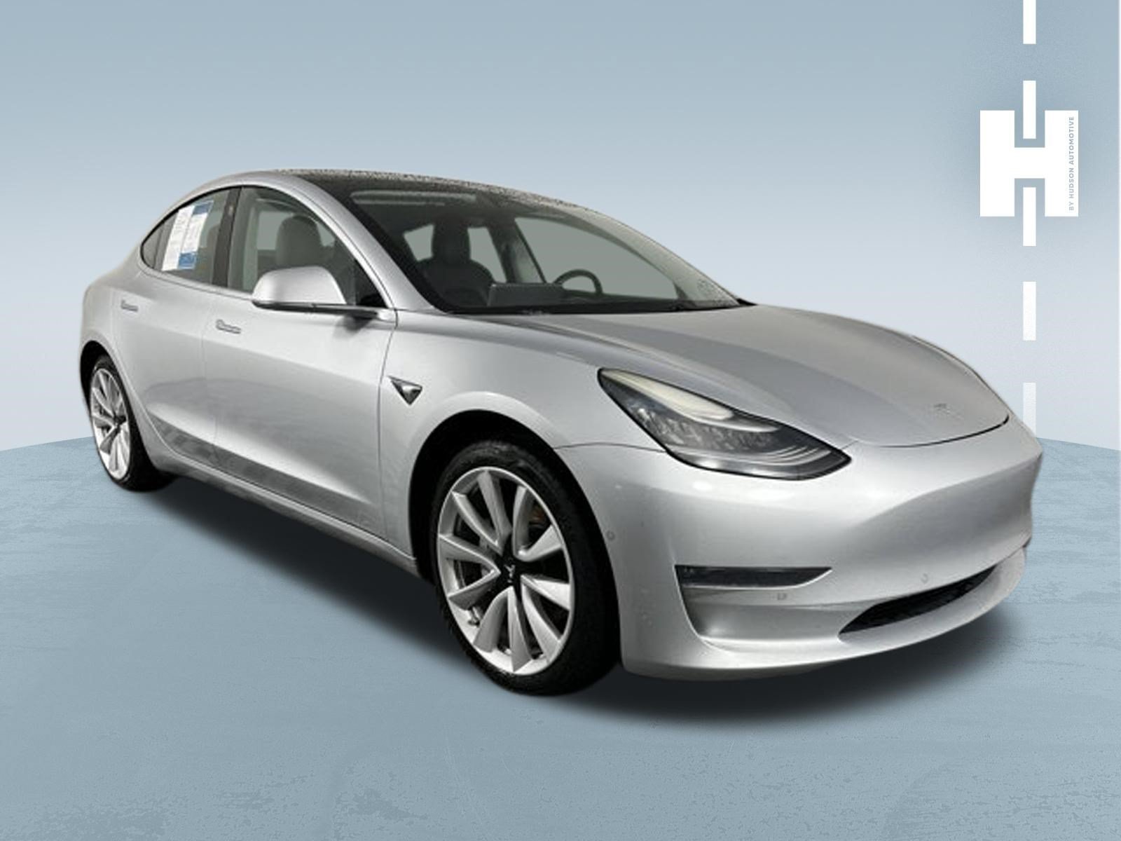 Used 2018 Silver Tesla Long Range Battery image 1