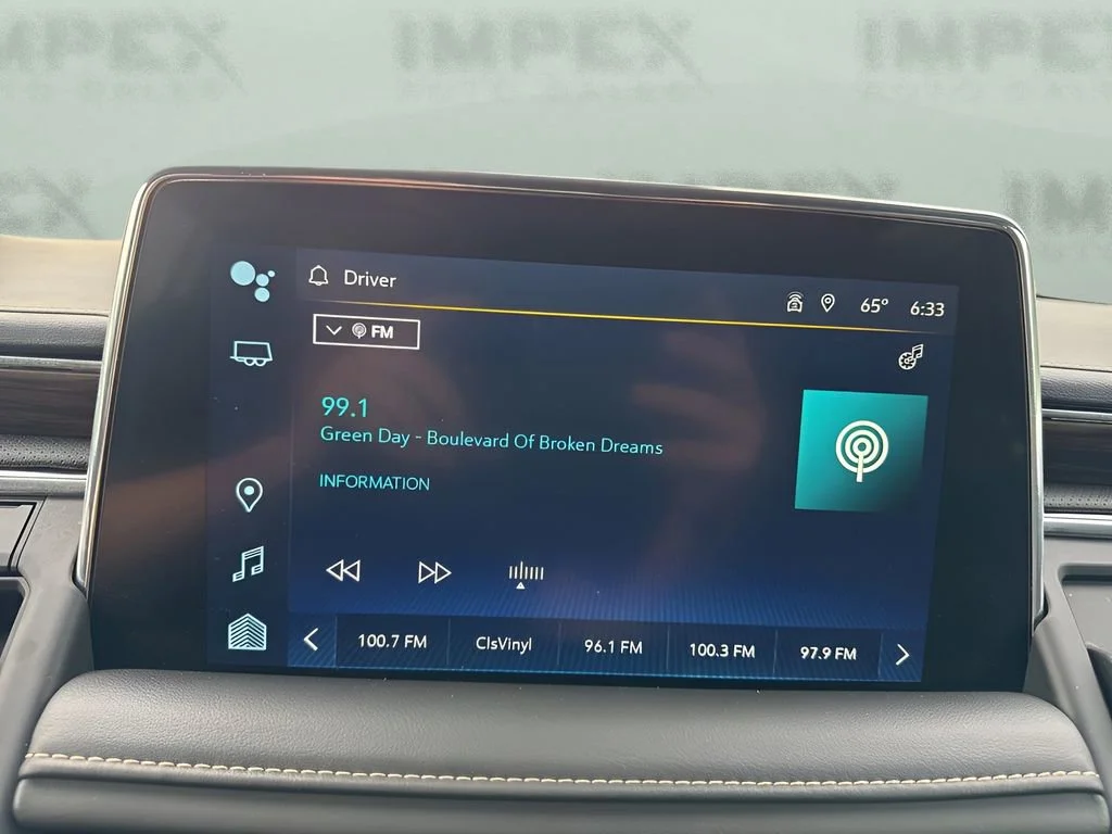 Used 2023 Dark Ash Metallic Chevrolet Premier image 20
