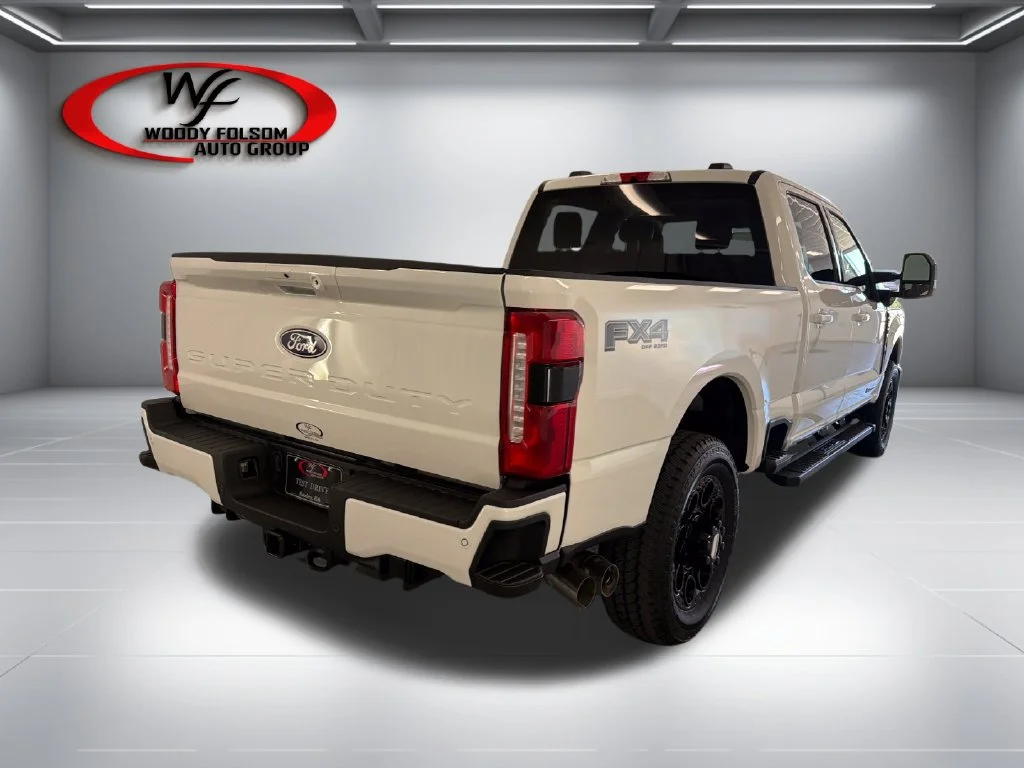 New 2027 Star White Metallic Tri-Coat Ford F-250® Lariat® image 6