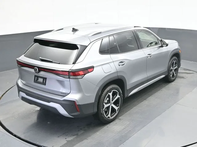 2026 Volkswagen Tiguan SE - Photo 17